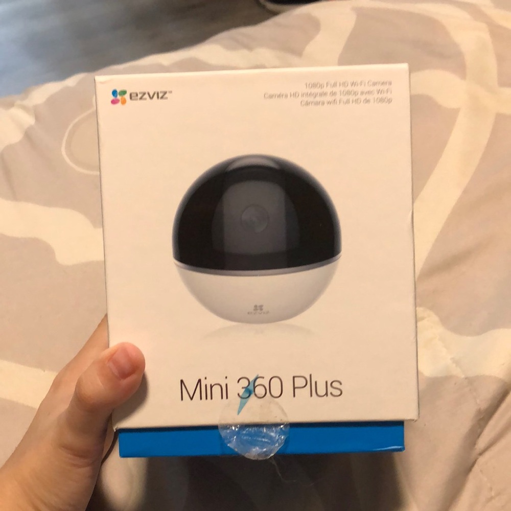 Ezviz mini 360 plus wifi camera